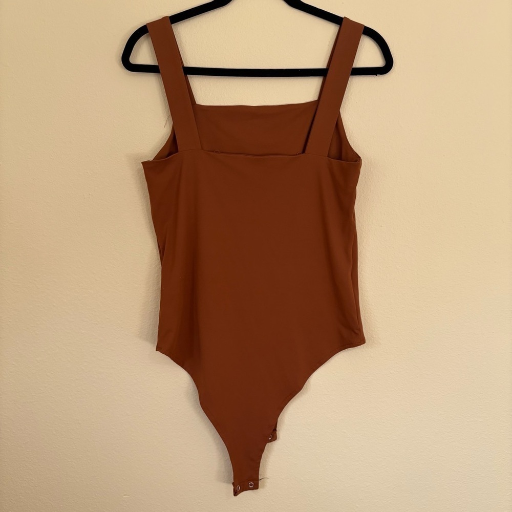 Square Neck Bodysuit - Large - Picture 2 of 3